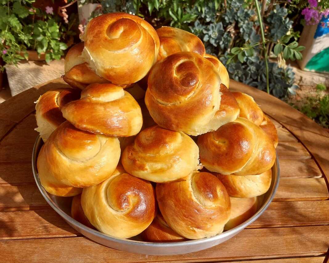 γαλατερά αρτουλάκια