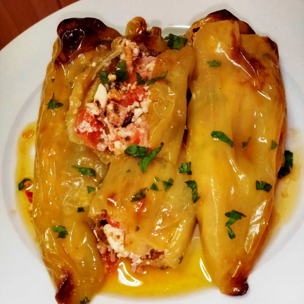 γεμιστές πιπεριές γεμιστές πιπεριές