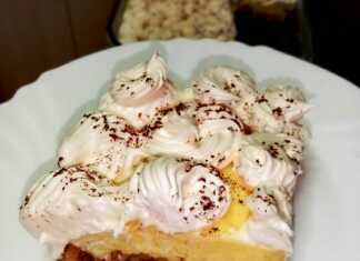 γλυκό ψυγείου με φρυγανιές, κρέμα και σαντιγί