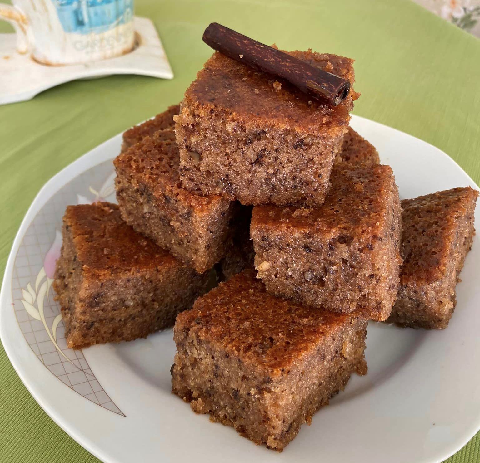 κάρυδοπιτα με παγωτό