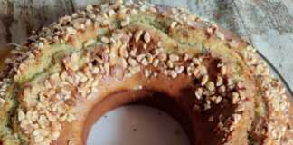 κέικ πορτοκαλιού με φουντούκια.