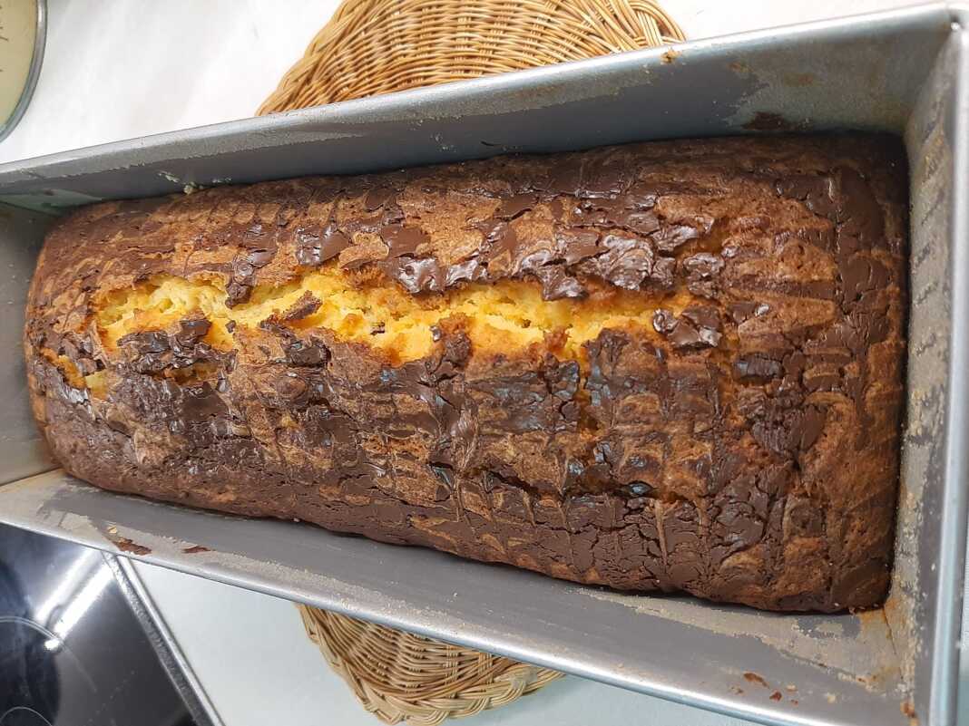 keik poerokali Κέικ με ολόκληρο πορτοκάλι