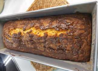 Κέικ με ολόκληρο πορτοκάλι