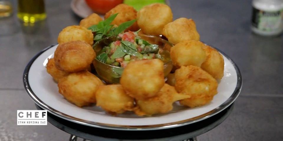 loukoumadesFeta Αλμυροί λουκουμάδες