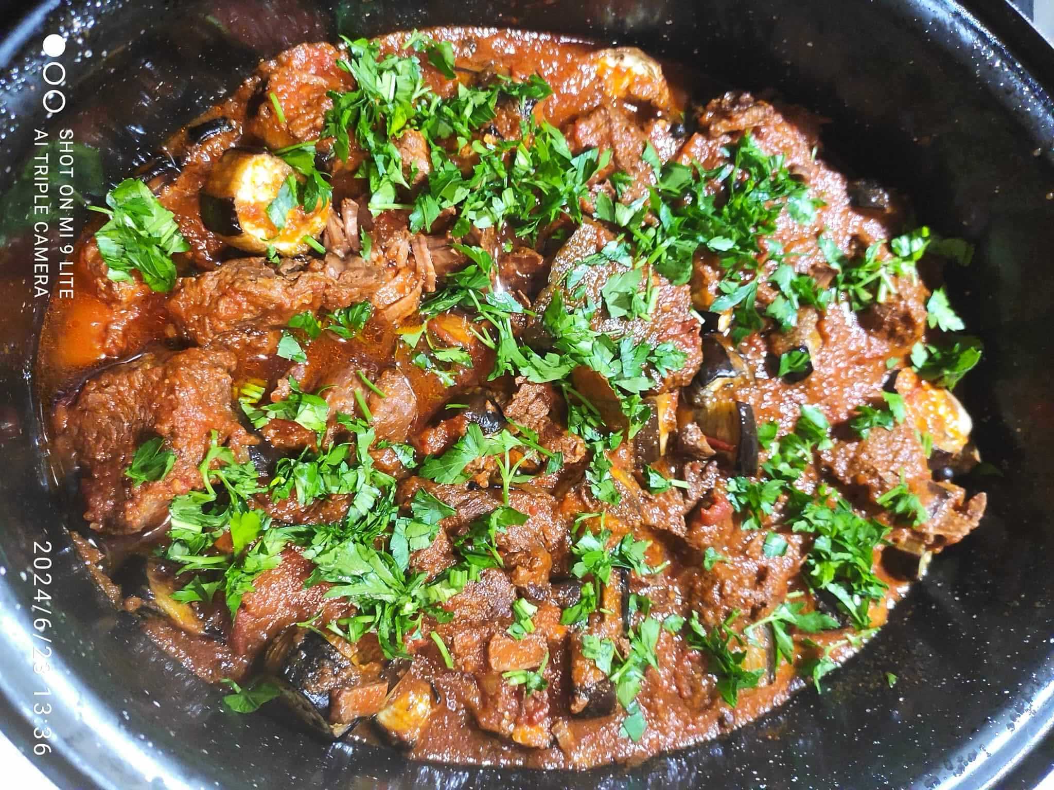 μοσχαράκι με μελιτζάνες