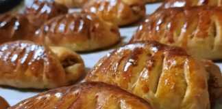 Μπριός με γλυκό του κουταλιού