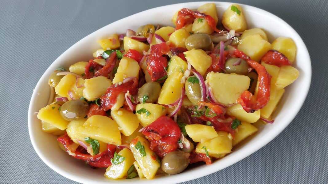 Πατατοσαλάτα με πιπεριά