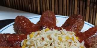 Σουτζουκάκια με πιλάφι