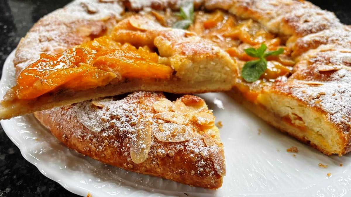 Τάρτα με βερίκοκα