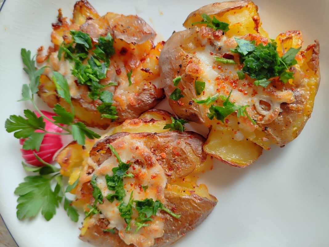 Τσακιστές πατάτες φούρνου