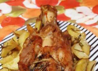 Χοιρινό κότσι με πατάτες στο φούρνο