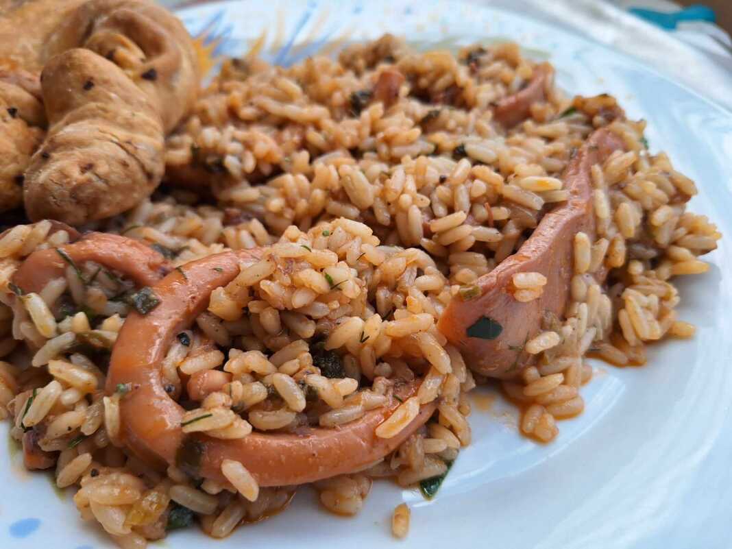 Καλαμαράκια με ρύζι