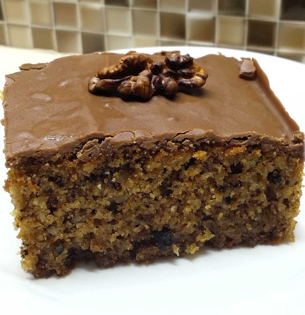 Καρυδόπιτα με σοκολάτα