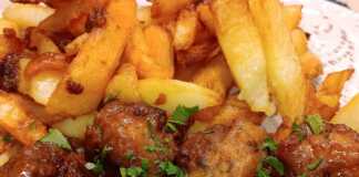 Κεφτεδάκια με Σάλτσα Ντομάτας