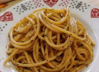 μακαρονάδα με σκορδόλαδο