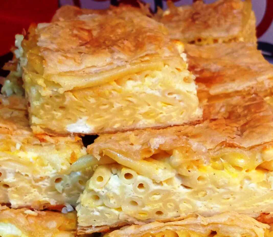 Μακαρονόπιτα