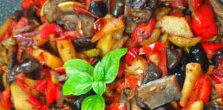 Μελιτζάνες και λαχανικά στο φούρνο