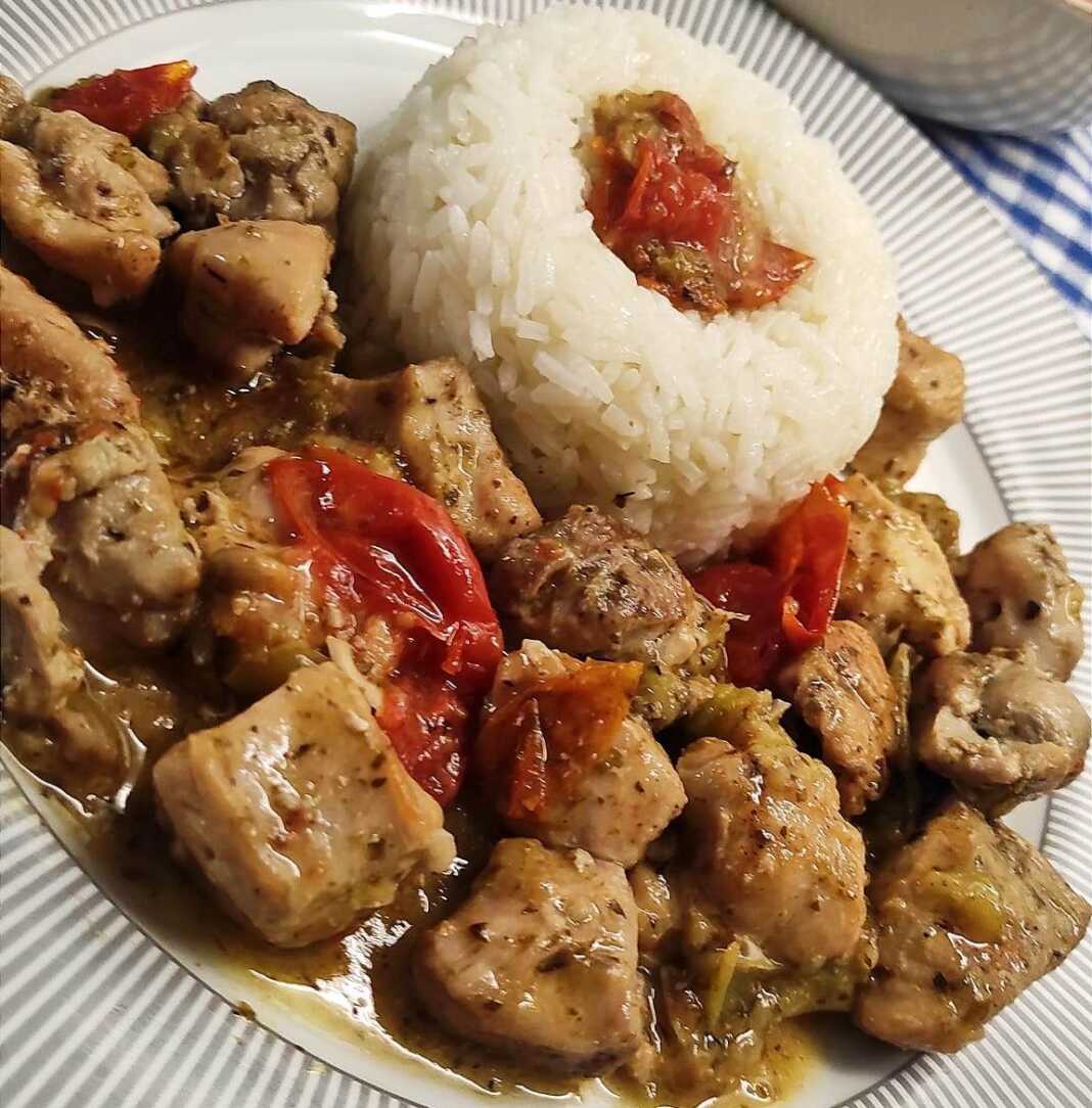 mpoukitses kotopoulou μπουκίτσες κοτόπουλου με πιπεριές