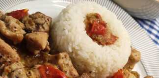 Μπουκίτσες κοτόπουλου με πιπεριές μπουκίτσες κοτόπουλου με πιπεριές