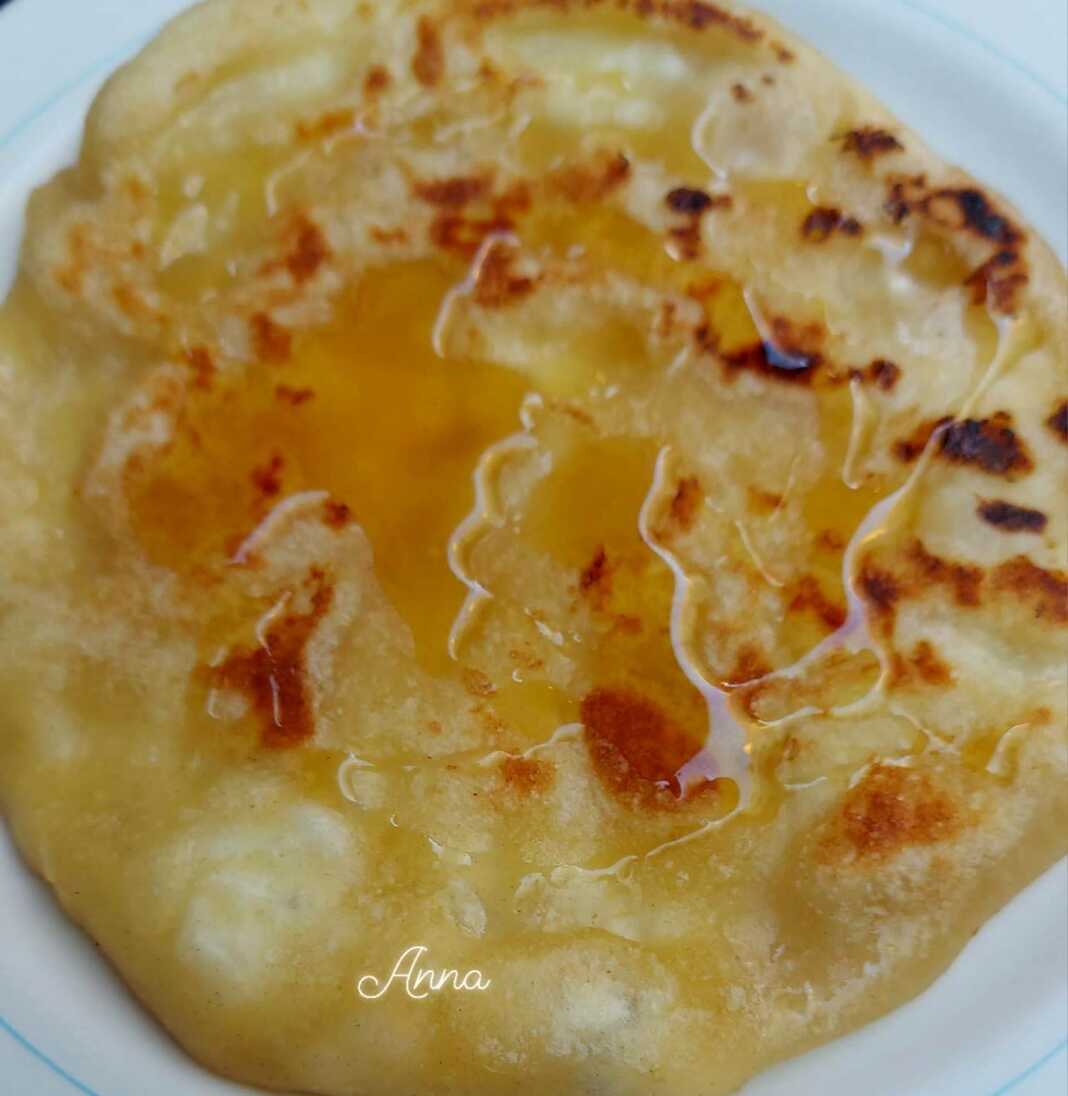 nerati mizithropita νεράτη μυζηθρόπιτα