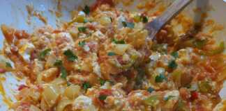 Υπέροχη ομελέτα με πιπεριές και ντομάτα ομελέτα με πιπεριές και ντομάτα