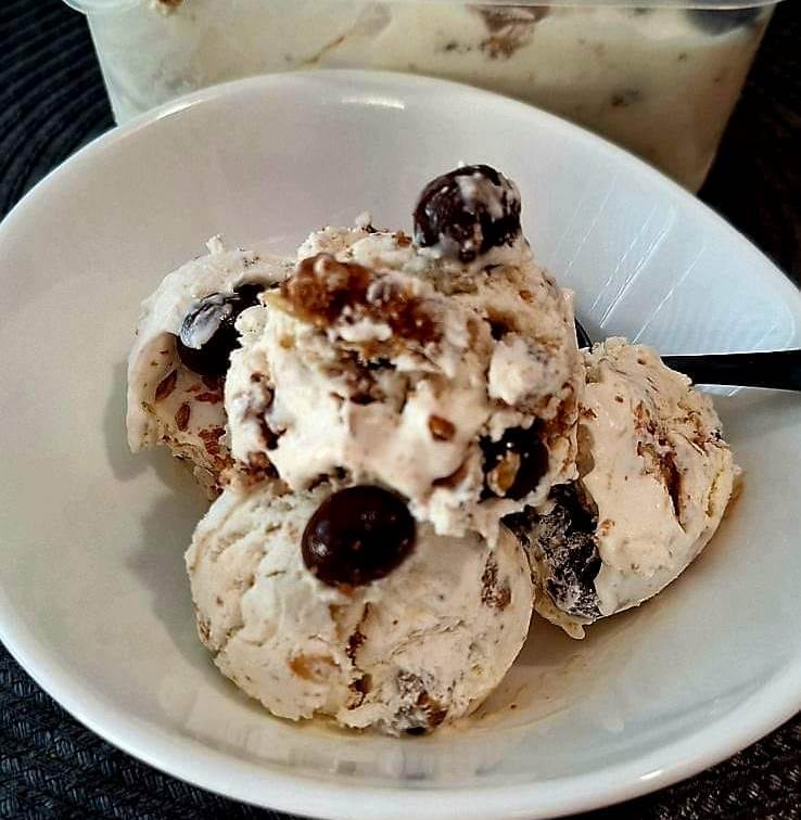 Σπιτικό παγωτό μπανάνα και σοκολάτα