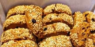 Παξιμαδάκια με Σταφίδα και Μπαχαρικά