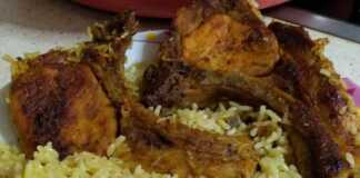 Ρύζι στο φούρνο με χοιρινές μπριζόλες