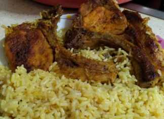 Ρύζι στο φούρνο με χοιρινές μπριζόλες