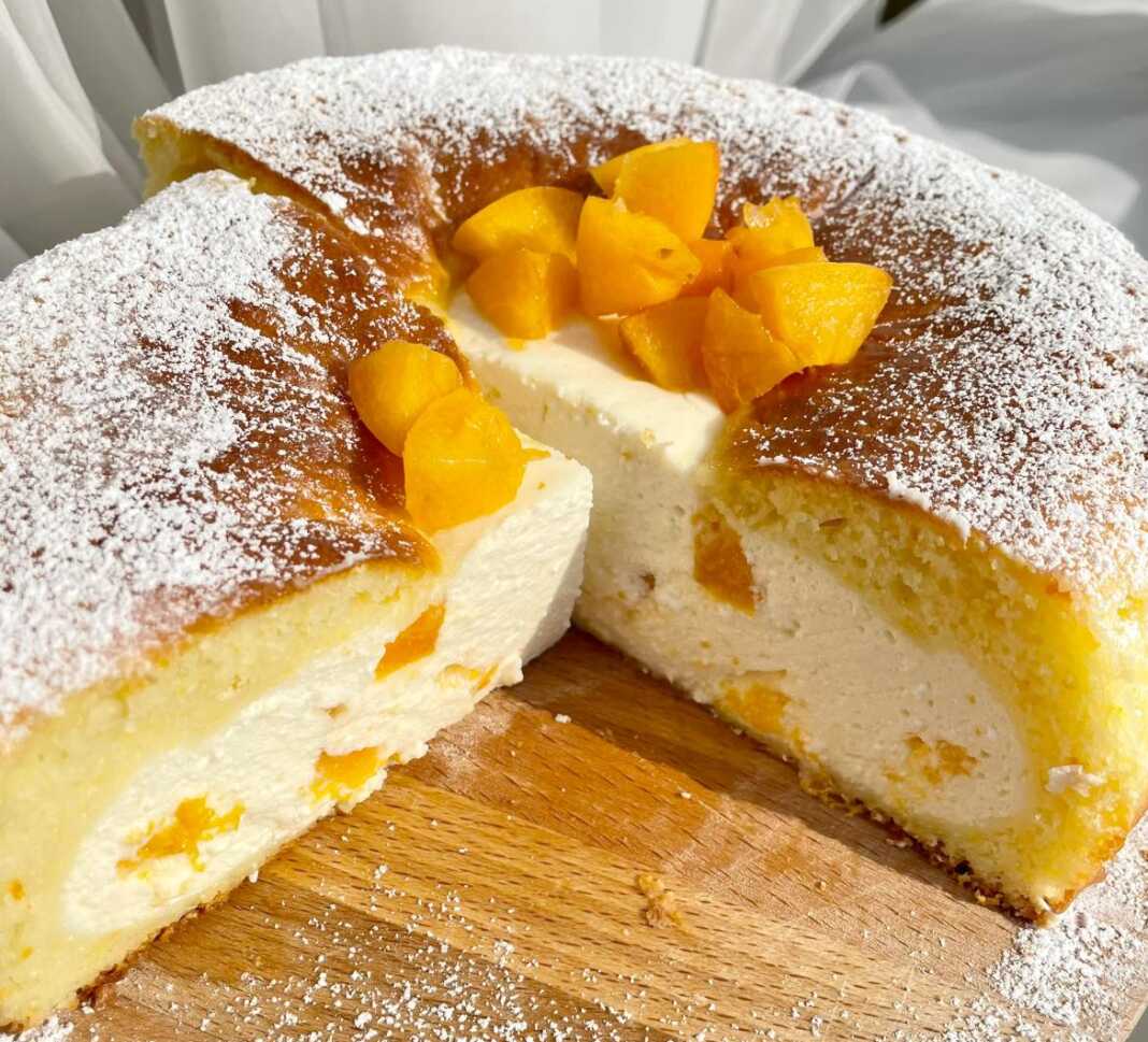 Ροδακινόπιτα με τυρί