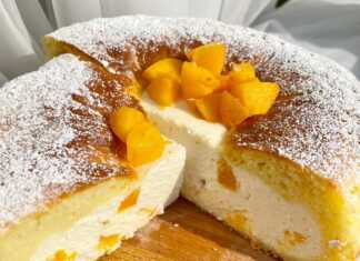 Ροδακινόπιτα με τυρί