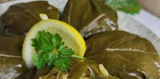 Σαρμάδες με Μανιτάρια και Σταφίδες