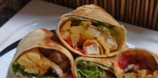 Τορτίγιες με Κοτομπουκιές και Λαχανικά