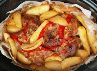 Χοιρινό με πατάτες στη γάστρα