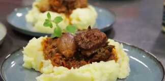 Κοκκινιστό κρασάτο μοσχαράκι