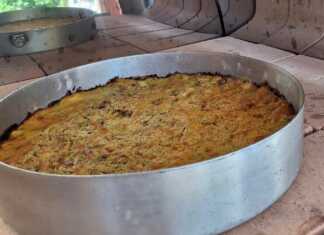 κολοκυθόπιτα στον ξυλόφουρνο