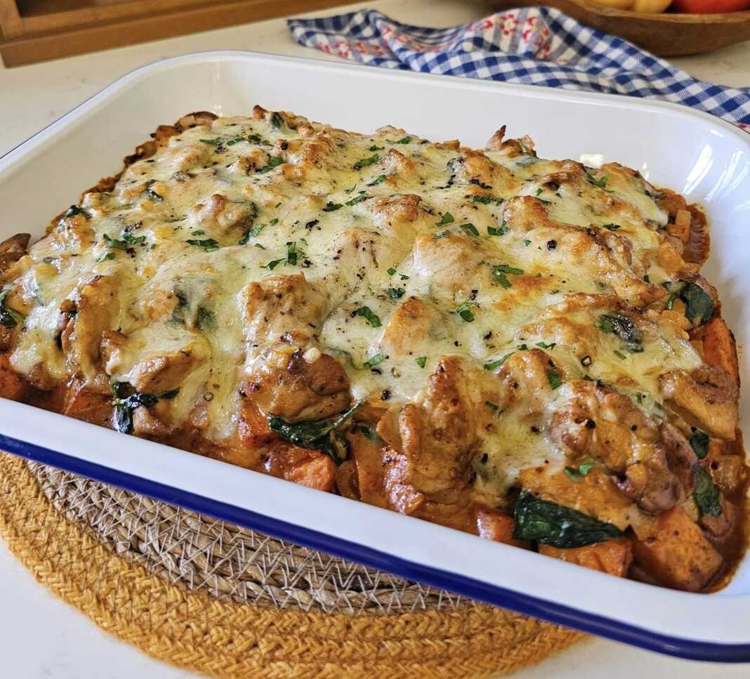 Κοτόπουλο με Γλυκοπατάτες και Σπανάκι