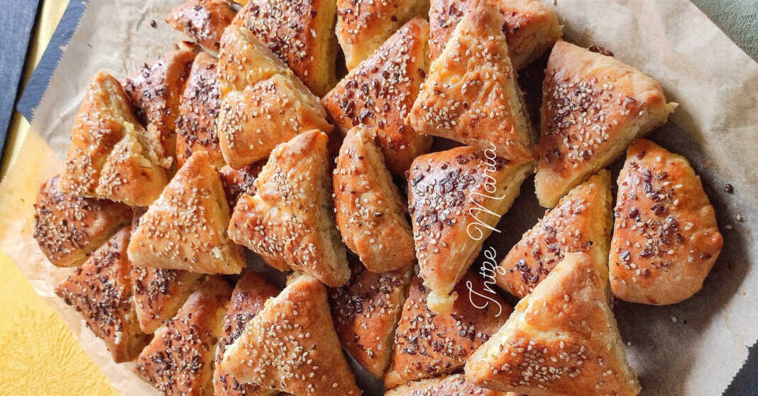 kouroutiropitakia κουρουπιτάκια