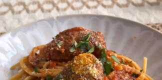 Σπαγγέτι με κεφτεδάκια