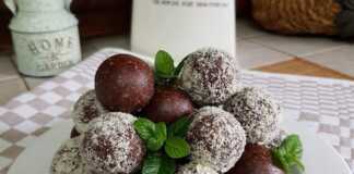 Μπαλάκια με Χουρμάδες και καρύδια