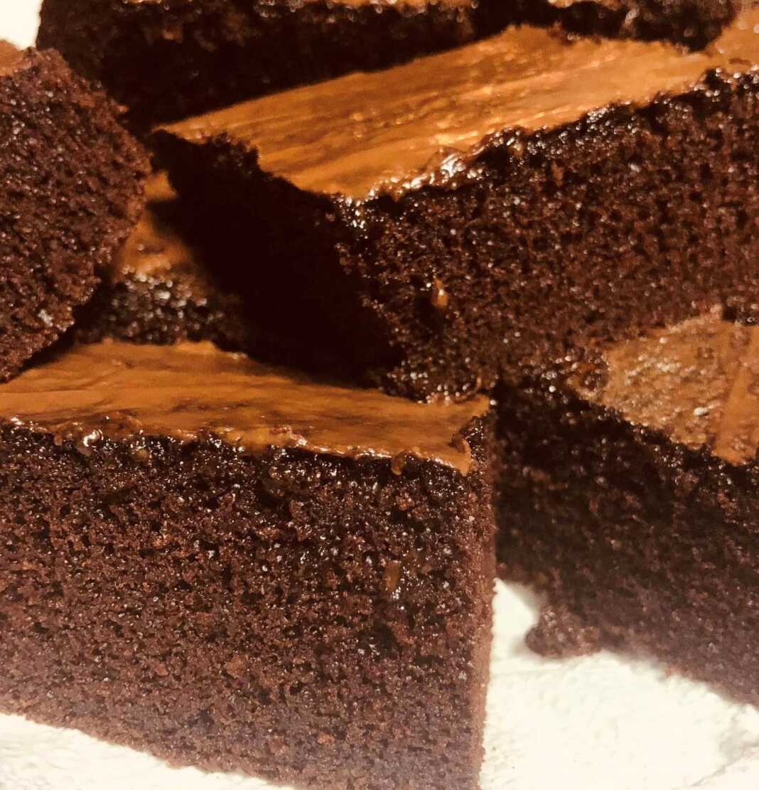 sokolatopitaKalimnou Σοκολατόπιτα