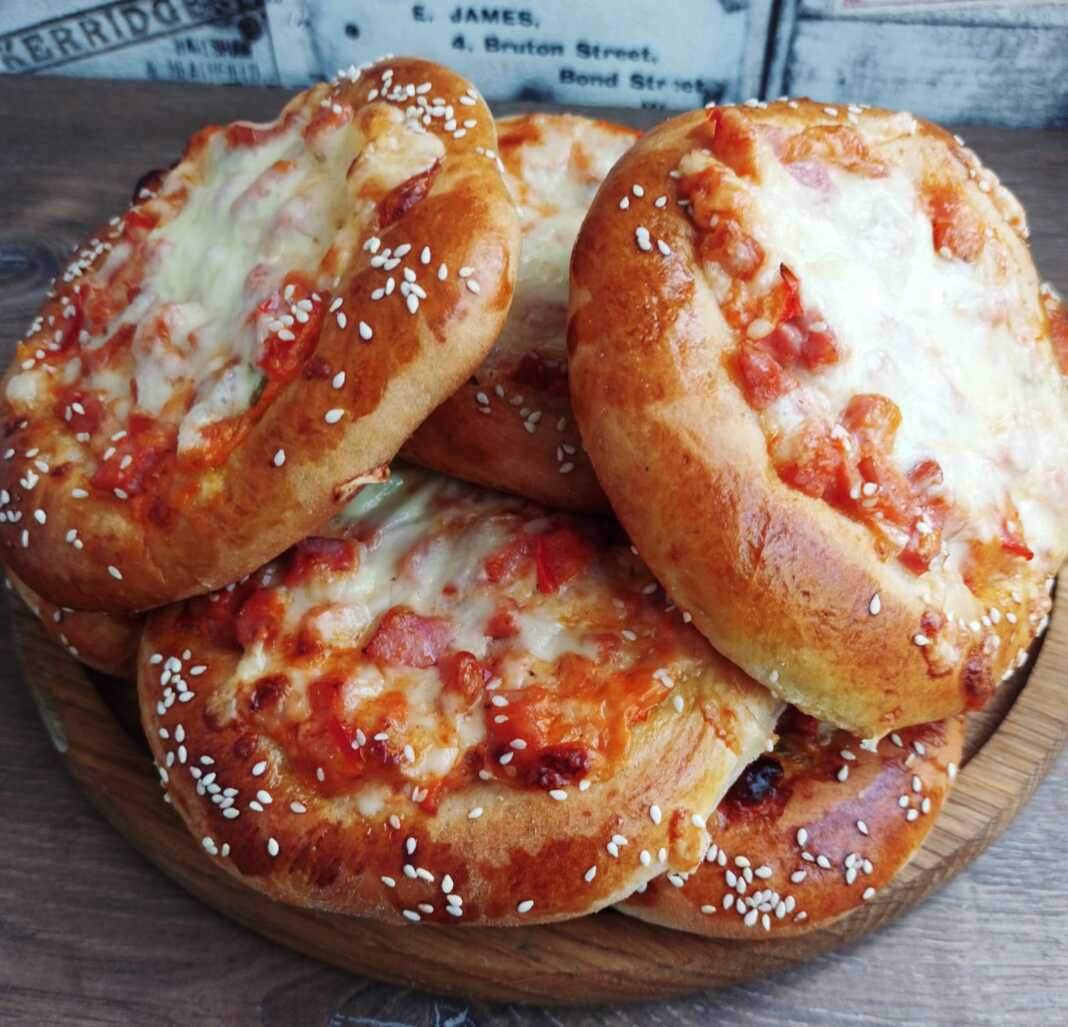 Σπιτικά πιτσάκια