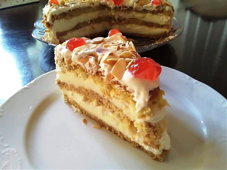 torta amigdalou Τούρτα Αμυγδάλου