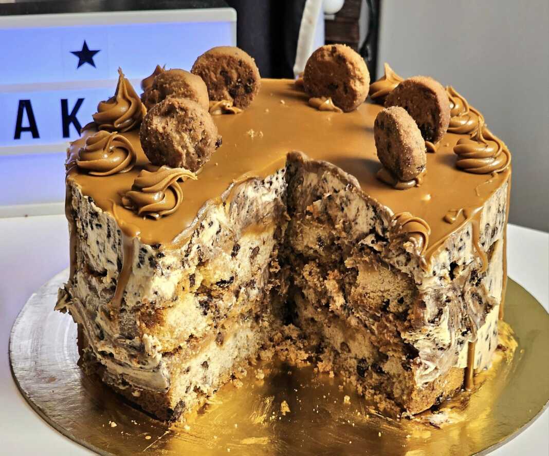 Τούρτα Cookies με Κρέμα Μπισκότου