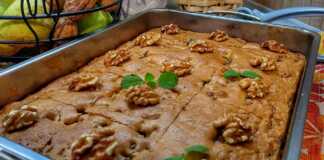 Κέικ με μήλα καρύδι και κανέλα