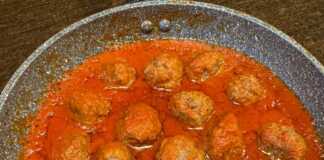 Κεφτεδάκια κοκκινιστά