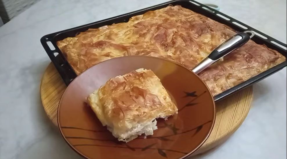 makaronopita1 Μακαρονόπιτα