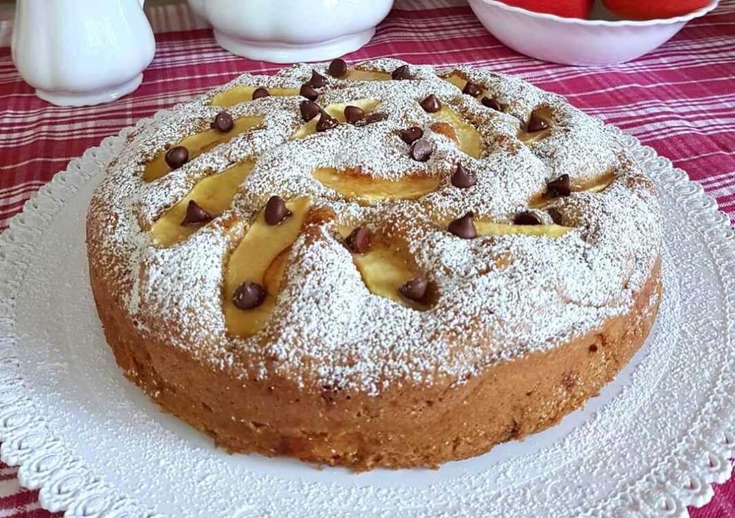 milopita me sokolata Μηλόπιτα με σοκολάτα