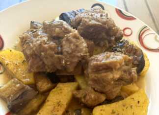 Μοσχάρι με μελιτζάνες και πατάτες στην κατσαρόλα