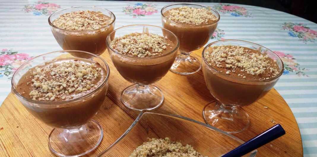 moustaleuria μουσταλευριά